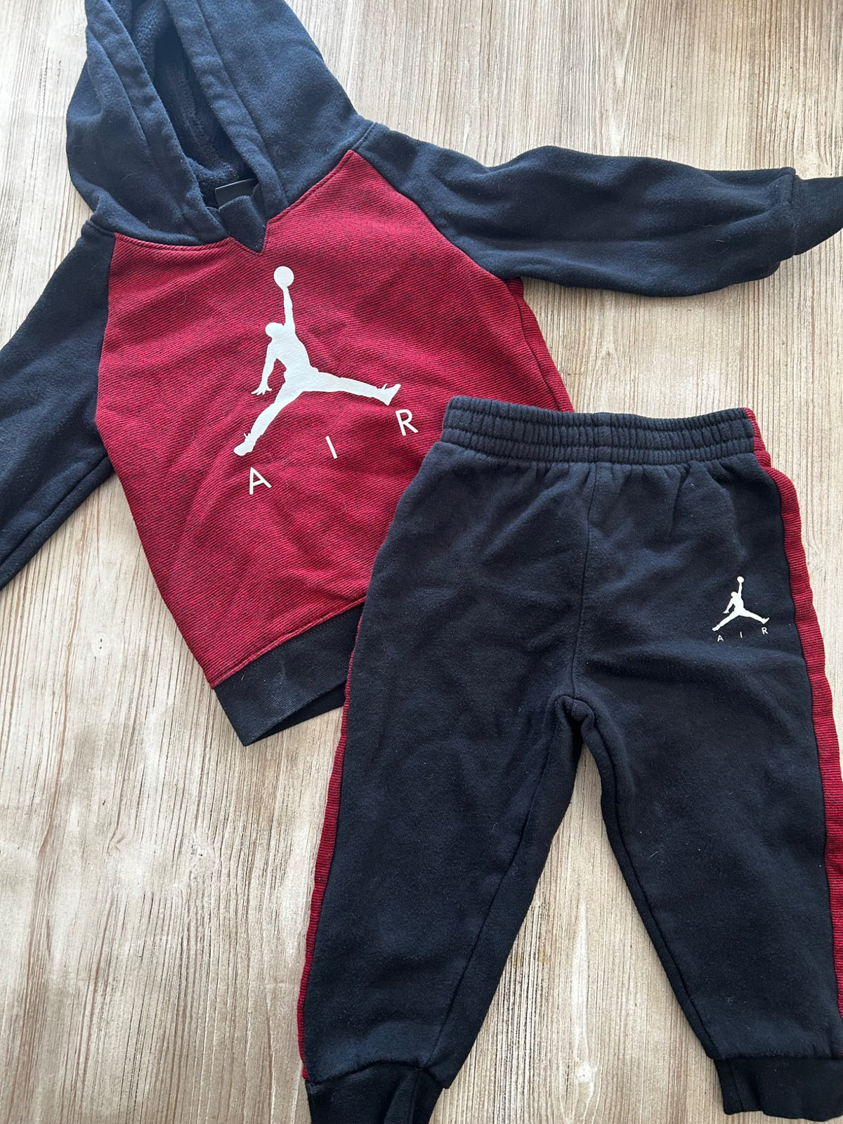 Air Jordan 24m sweatsuit , Kids 24 Month (18-24M)
