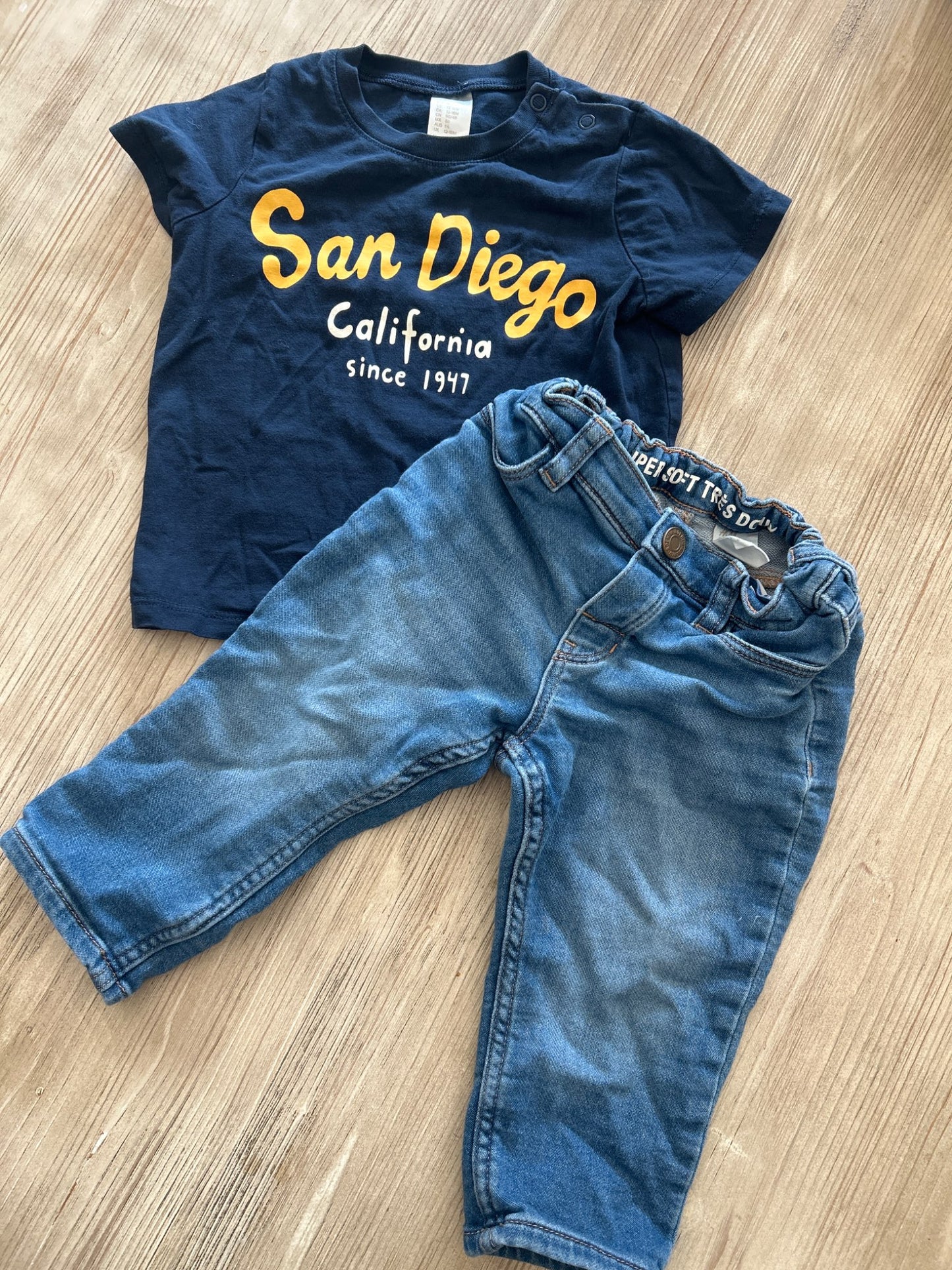 That and jeans from H&M , Kids 18 Month (12-18M)