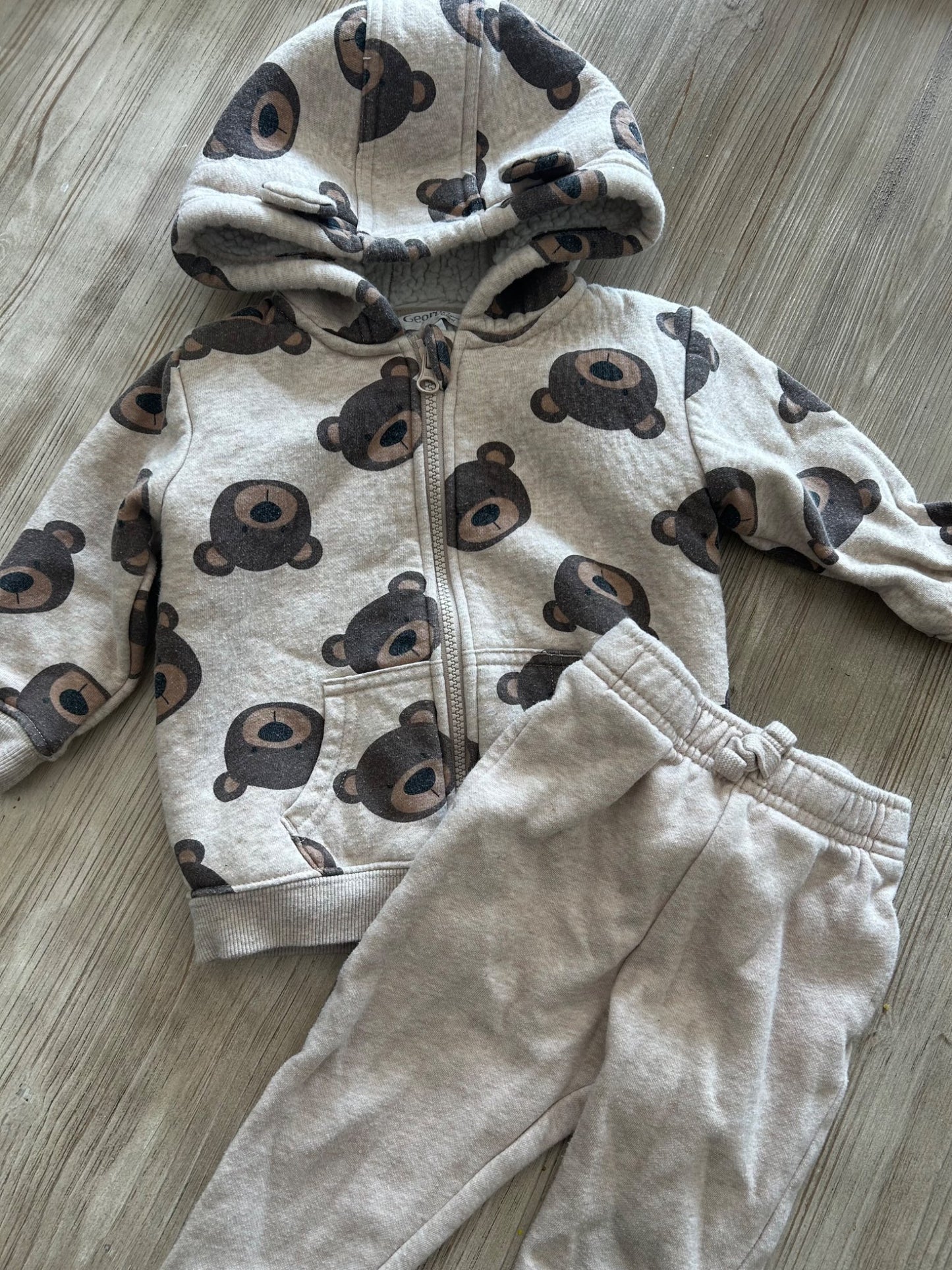 Bear sweatsuit , Kids 24 Month (18-24M)