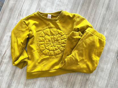 Mustard yellow sweatsuit , Kids 24 Month (18-24M)