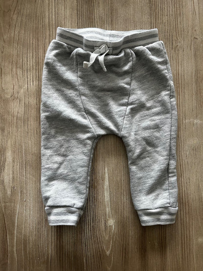 Grey sweatpants, Kids 9 Month (6-9M)