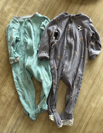 Footed Pjs with zipper, Kids 12 Month (9-12M)
