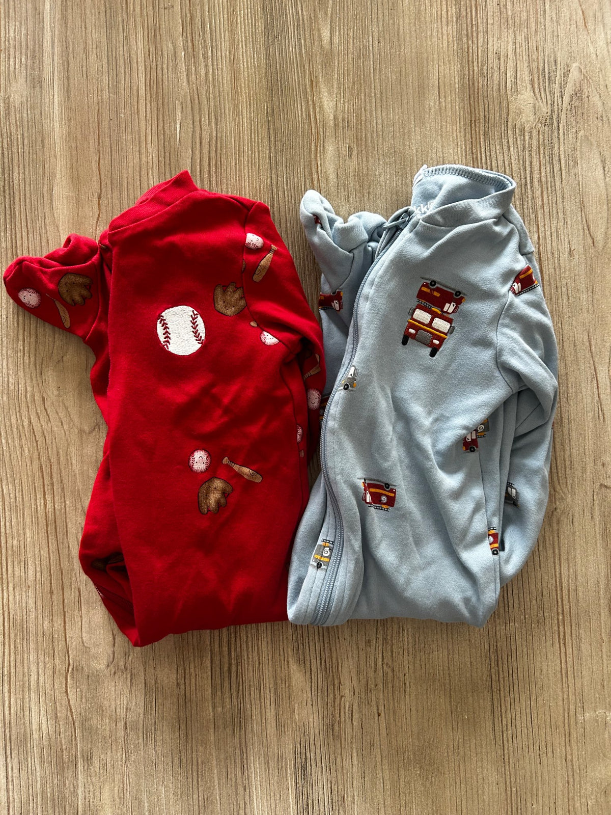 Two footed pjs, Kids 9 Month (6-9M)