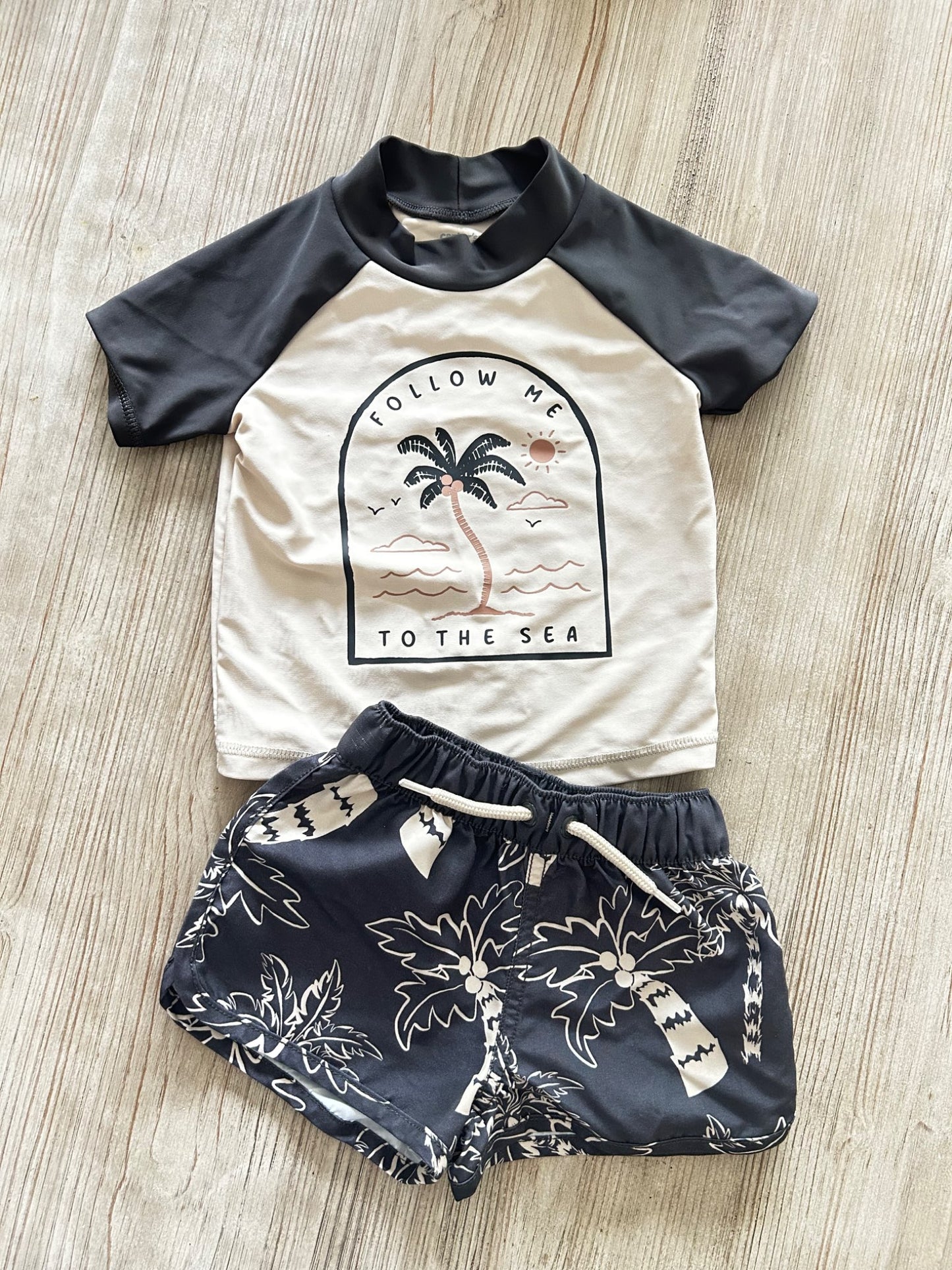 Two piece bathing shit, Kids 9 Month (6-9M)