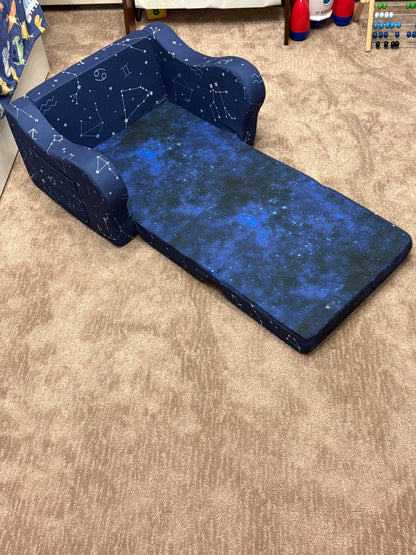 Kids 2-in-1 Flip-Out Sofa Bed – Galaxy / Constellation Print