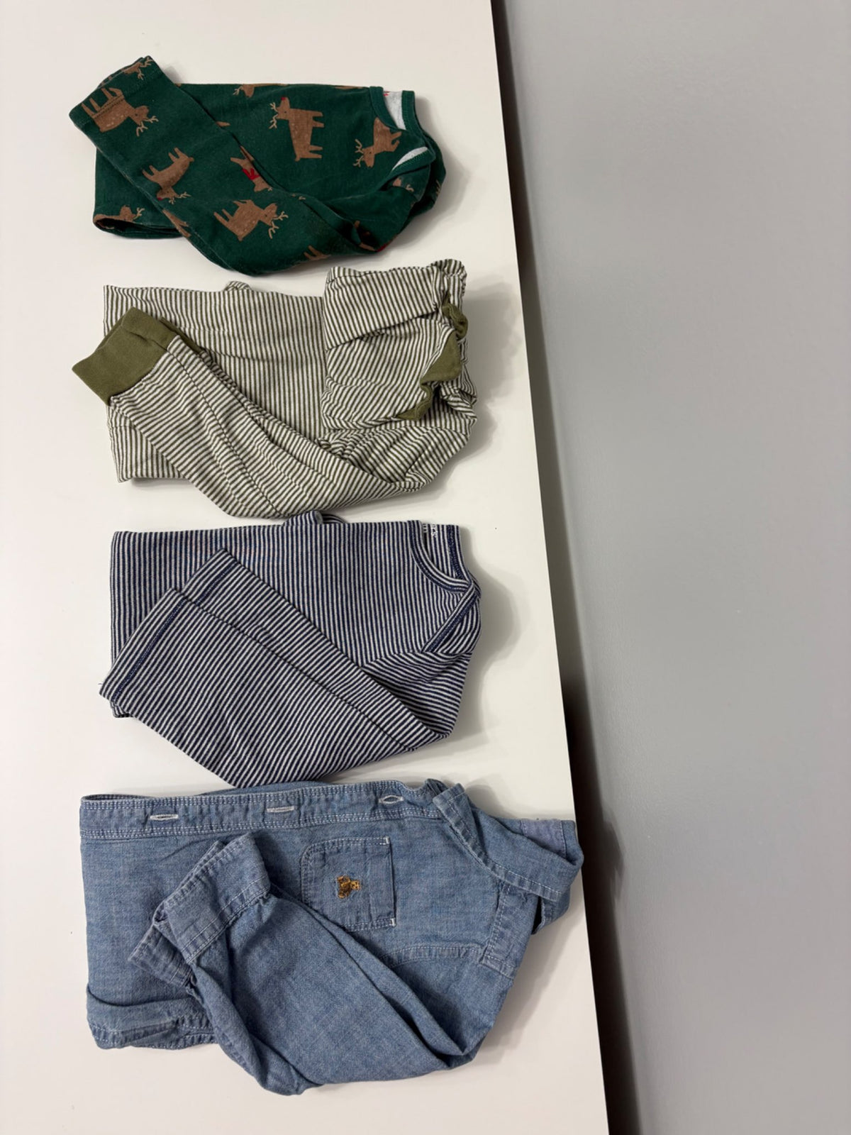 Baby Boy 24M Long-Sleeve Bodysuit Bundle – Baby Gap Denim Romper, Hooded & Striped Onesies (4 Pcs), Kids 24 Month (18-24M)