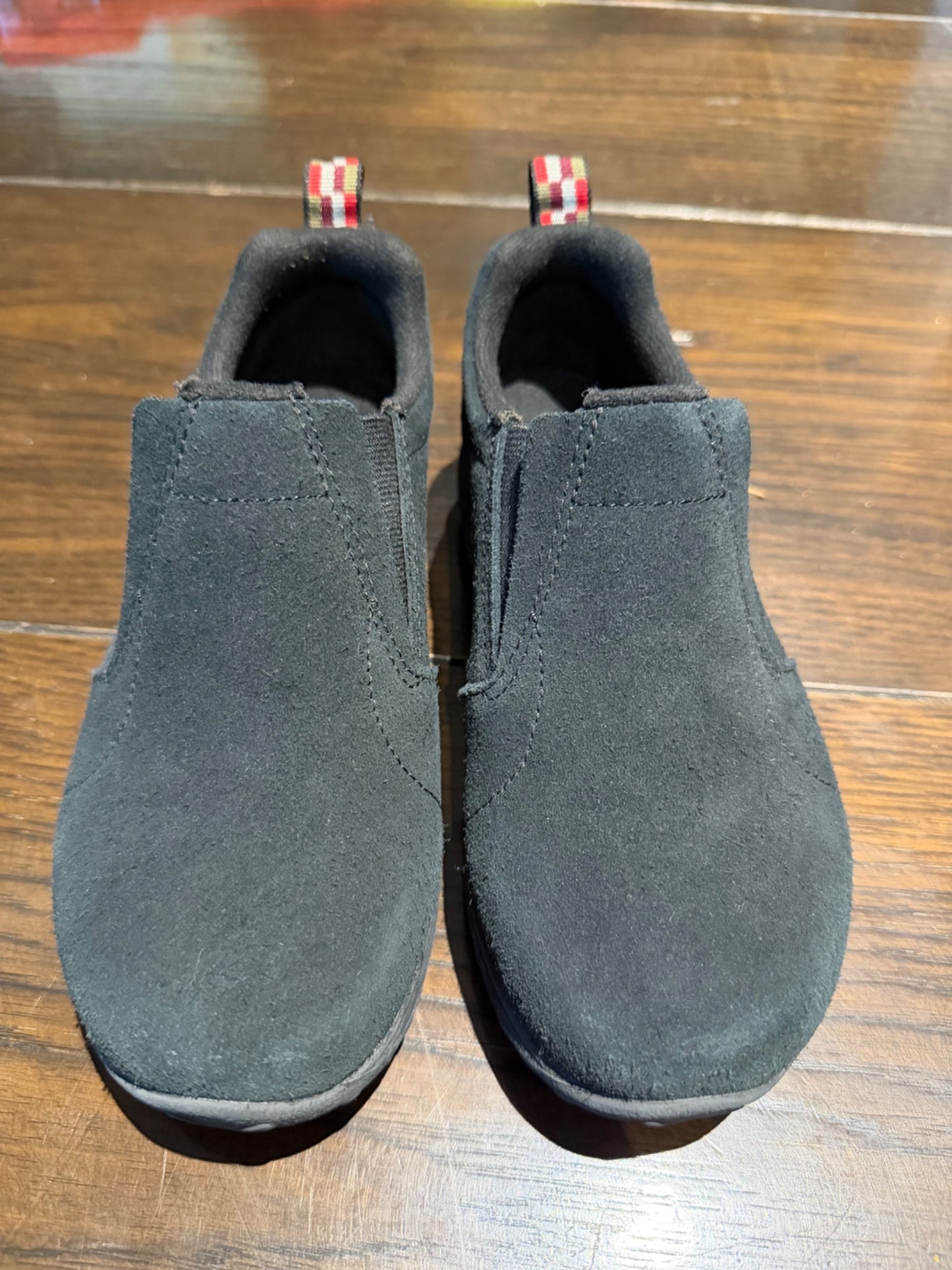 Merrell kids slip on shoes - kids size 1, Shoes 1 (Kids:4-8yr)