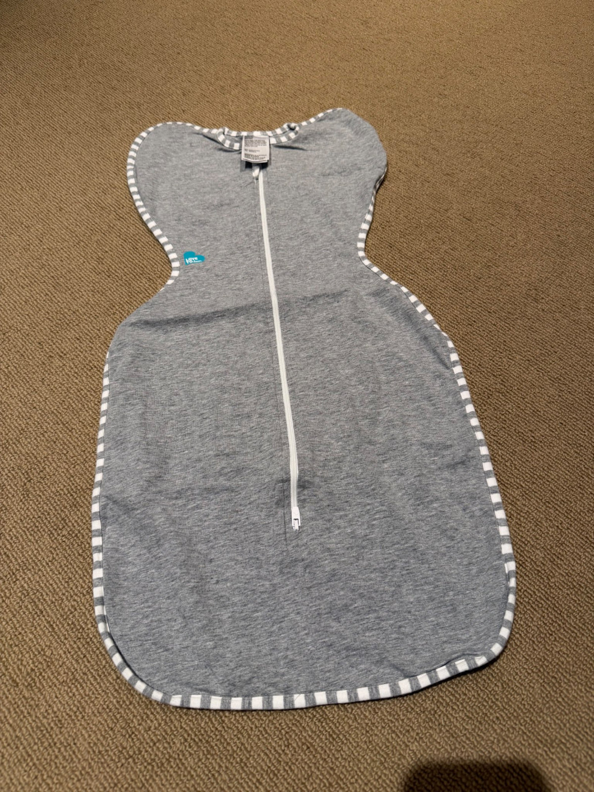 Love to dream swaddle , 0-6 Months (Small)