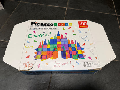 100 Picasso tiles