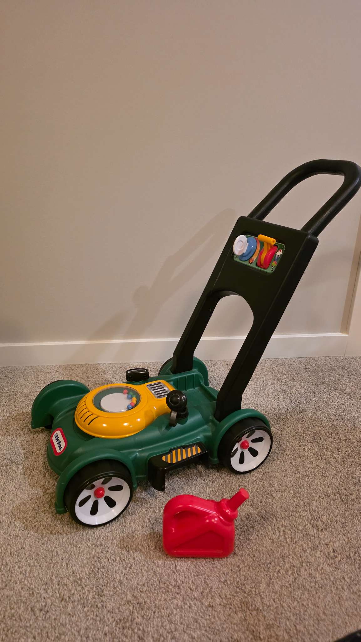 Little Tikes Gas ’n Go Toy Lawn Mower with Gas Can, VGUC