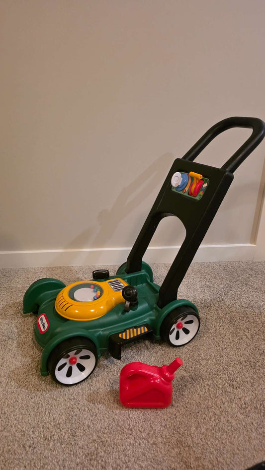 Little Tikes Gas ’n Go Toy Lawn Mower with Gas Can, VGUC