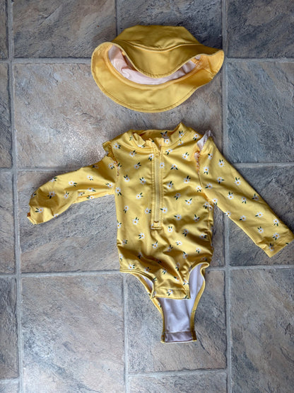 Swim suit and hat, Kids 12 Month (9-12M)