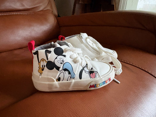 Mickey Zara shoes size 22 or US 6, Shoes 6 (Walkers:12-24 mth)
