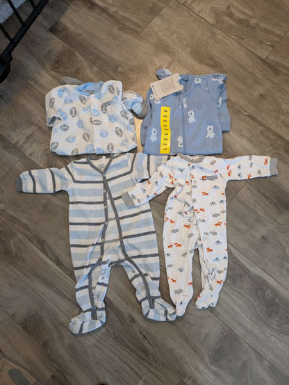 4 pairs of pjs mixed bag with one NWT, Kids 6 Month (3-6M)