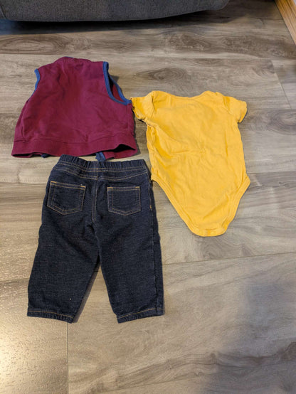 Carter's outfit, Kids 9 Month (6-9M)