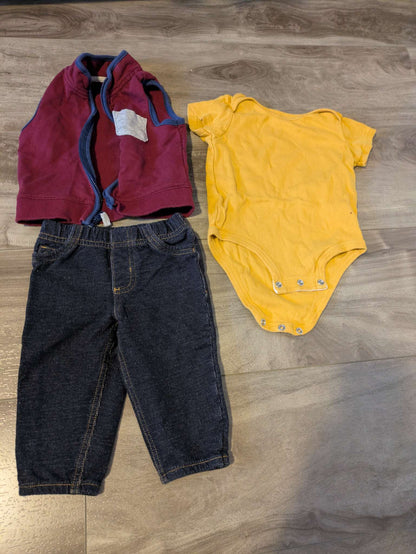 Carter's outfit, Kids 9 Month (6-9M)