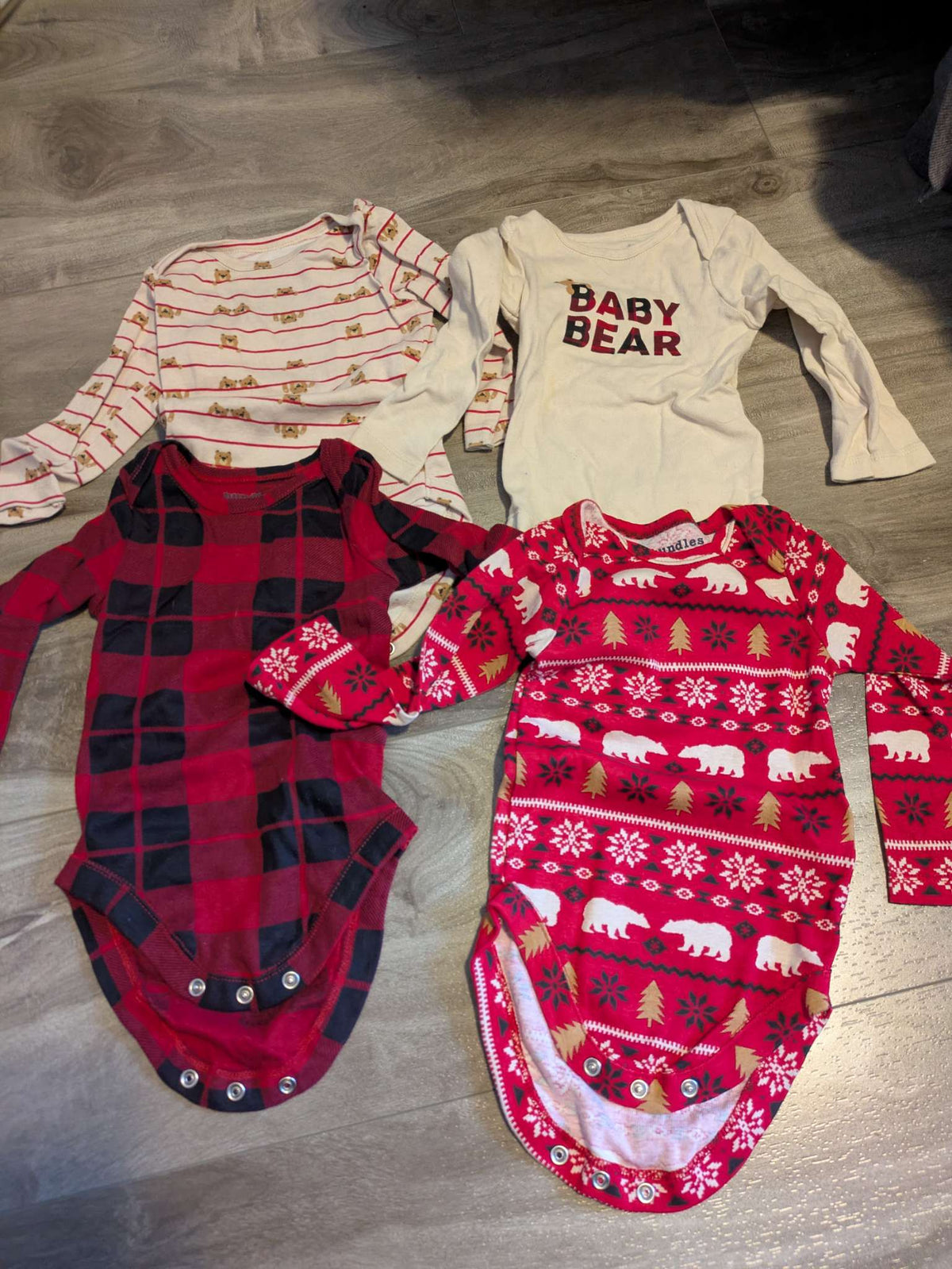 Holiday onesies - Children's Place , Kids 12 Month (9-12M)