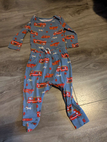 Fire truck outfit - Joe Fresh , Kids 12 Month (9-12M)