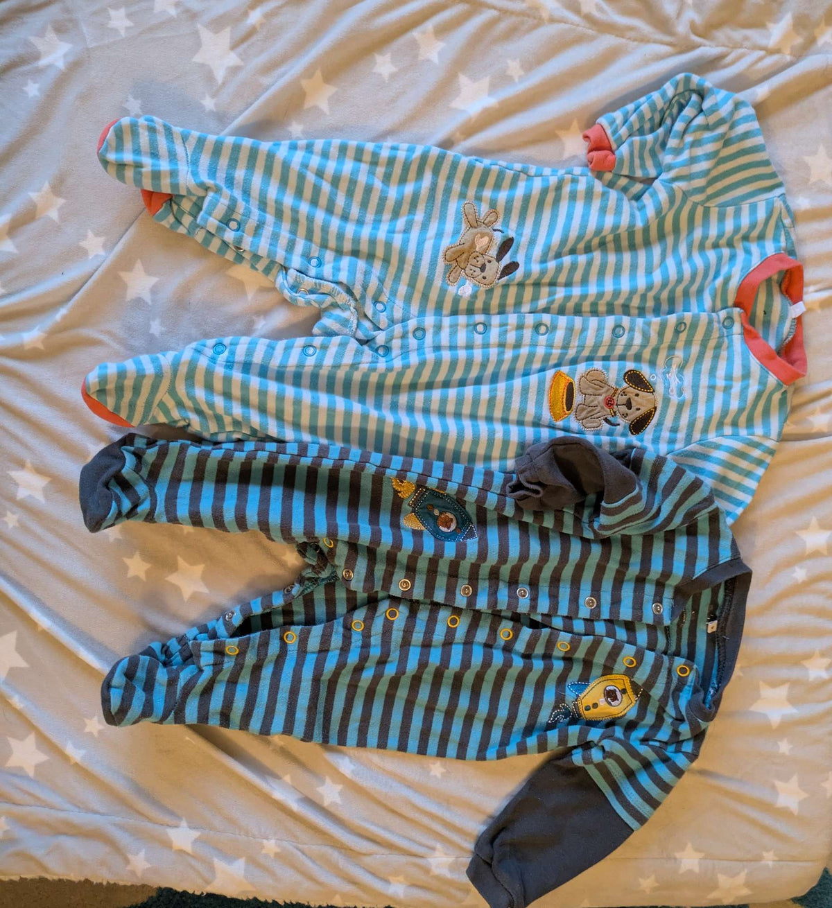 2 pairs pekkle pj's with snaps, Kids 6 Month (3-6M)