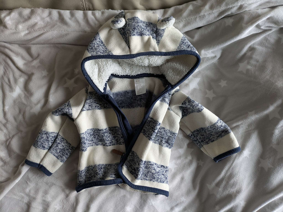 H&M Super warm and fuzzy sweater - 2-4mo , Kids 3 Month (0-3M)