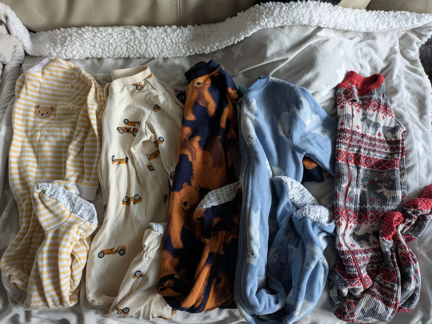 5 pairs of 12mo jammies - pekkle, fleece from Carter's and pekkle, Kids 12 Month (9-12M)