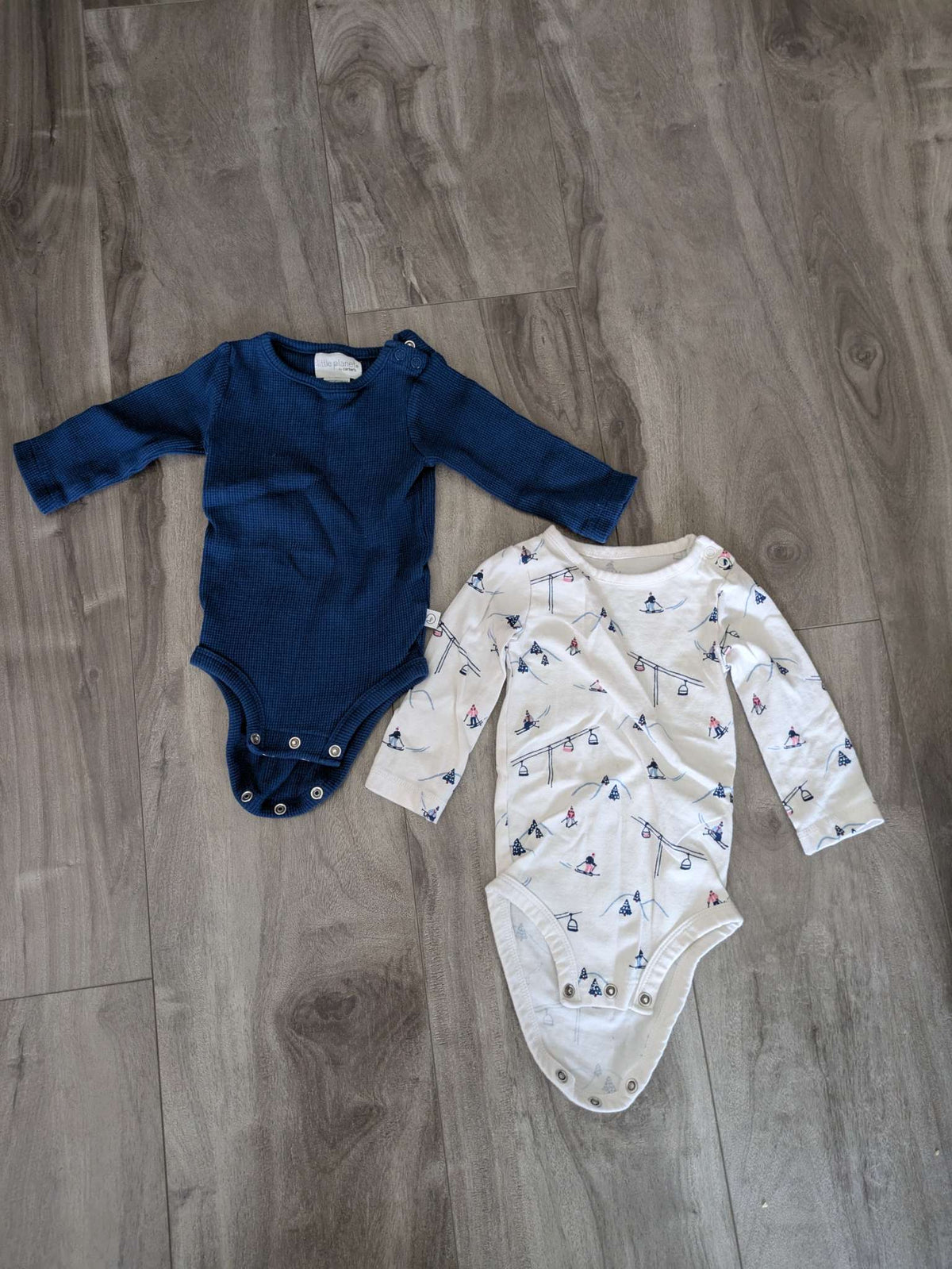 Little planet onesies, Kids 6 Month (3-6M)