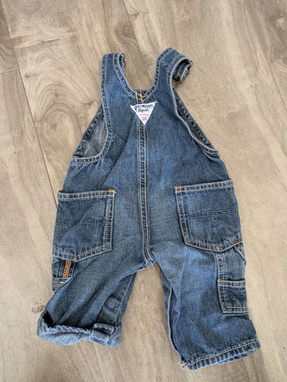Oshkosh overalls , Kids 6 Month (3-6M)