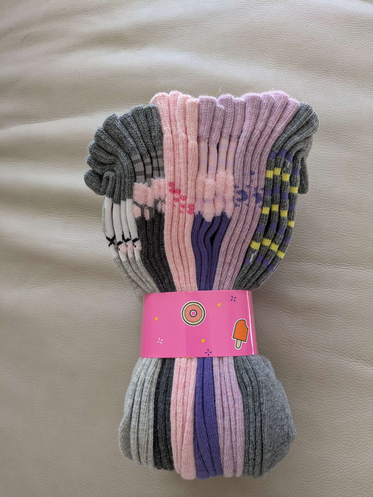 12 Girls socks - brand new - shoe size 11-4