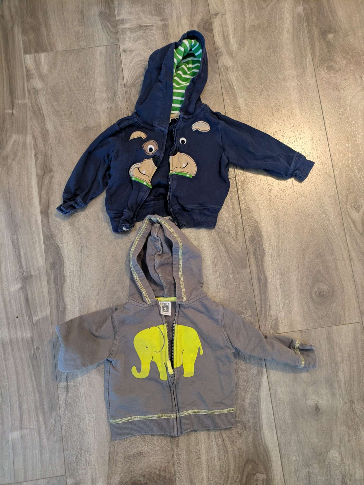 2 long sleeve zippered tops - 6mo, Kids 6 Month (3-6M)