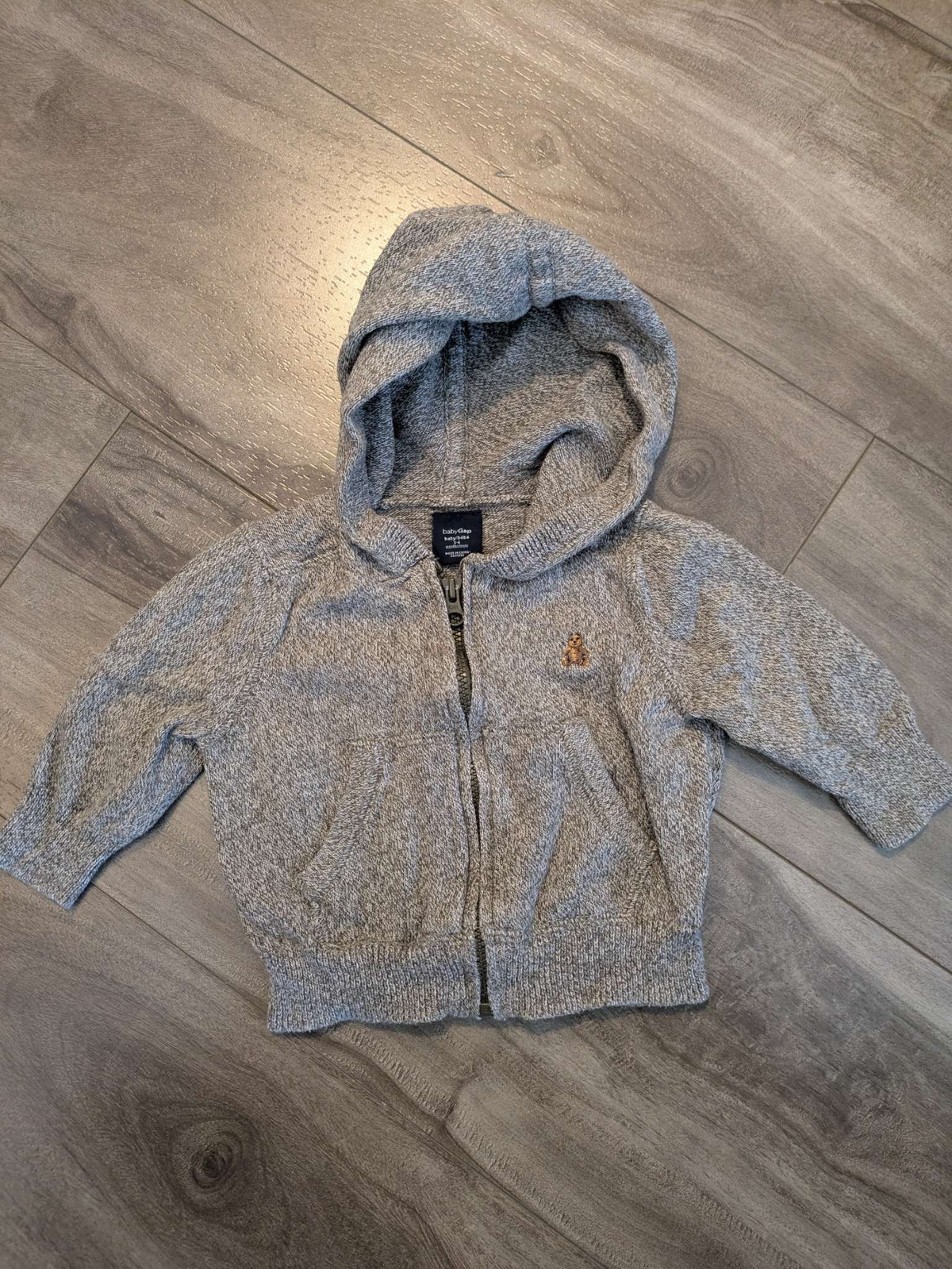 Baby gap sweater , Kids 6 Month (3-6M)