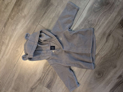 Baby gap fleece sweater with snaps, Kids 6 Month (3-6M)
