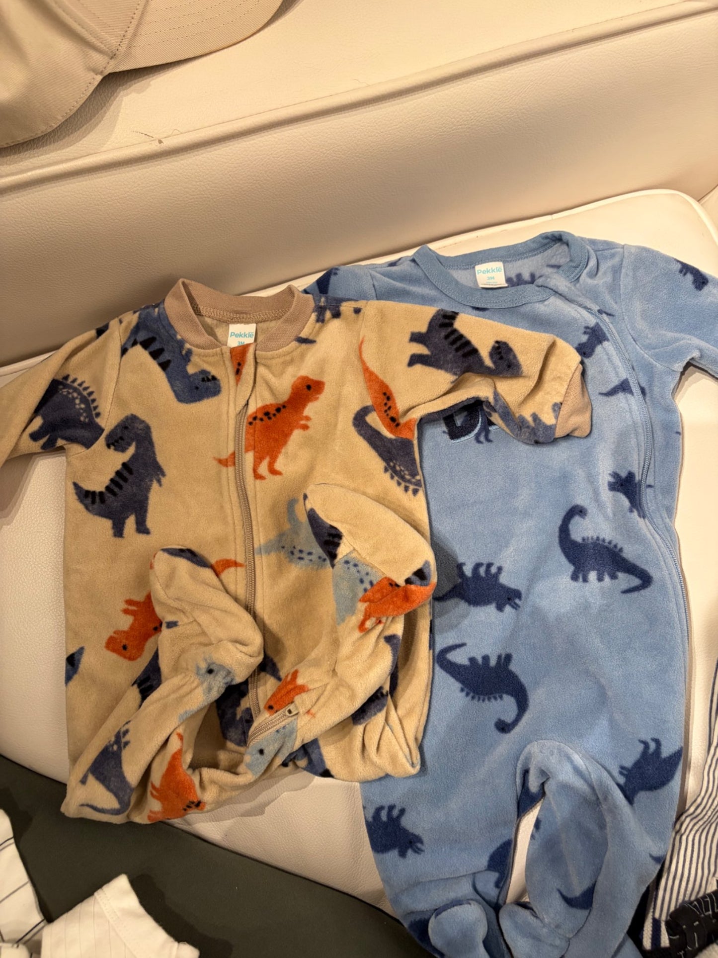 Cute bundle of 2 Pekkle dinosaur sleepsuits 🦕💙, Kids Newborn