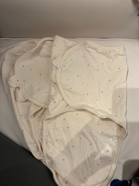 Dunnes Stores Star Swaddles – 2 Pack, 0-3 Months (Newborn)