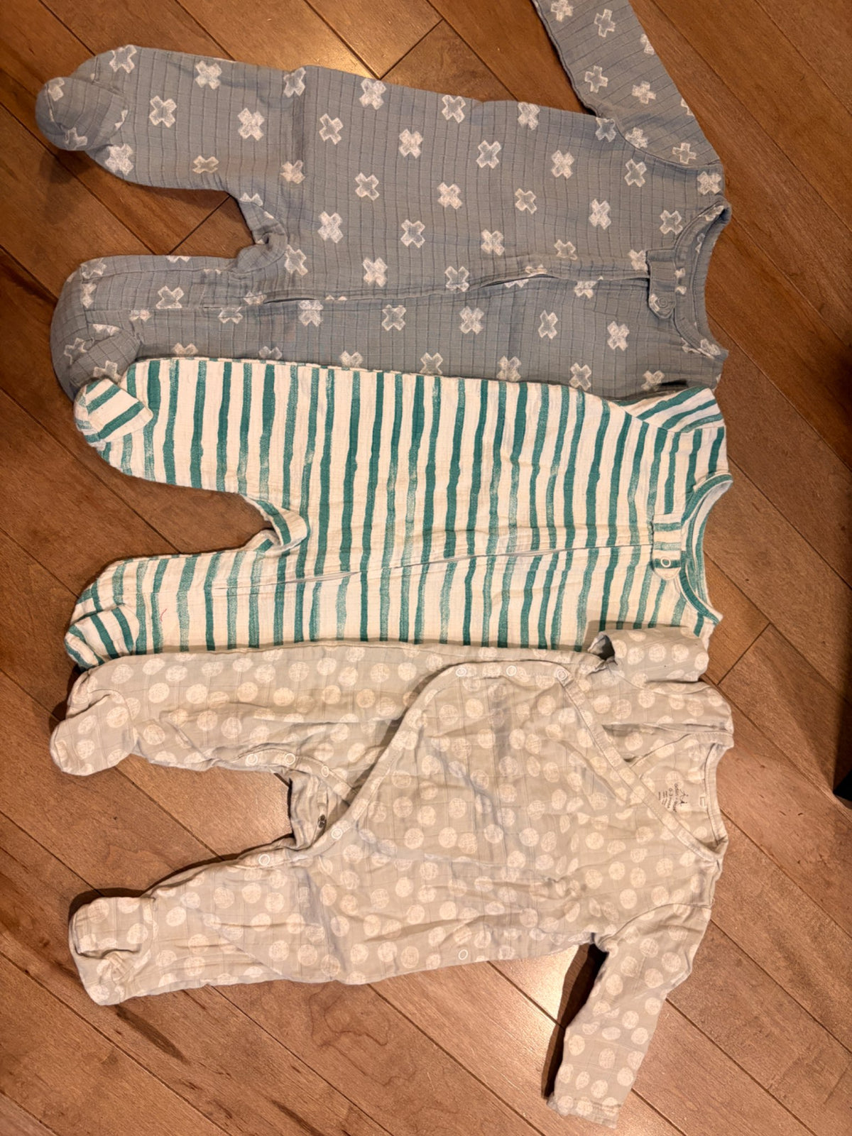 0-3 Aden&Anais Onesies (wonderful condition) , Kids 3 Month (0-3M)