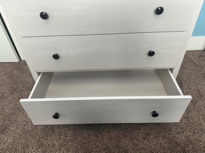 Sorelle Farmhouse Dresser