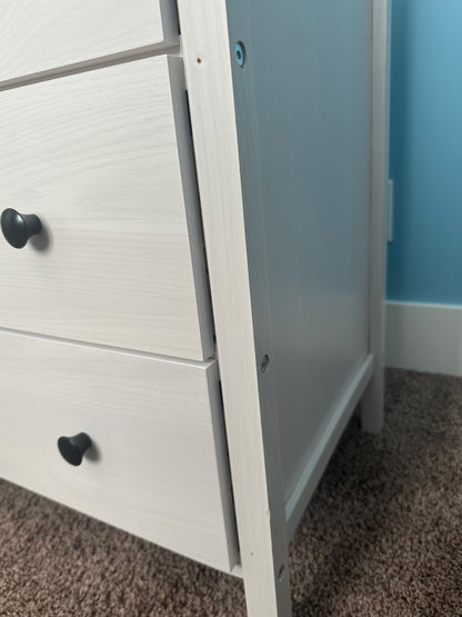 Sorelle Farmhouse Dresser
