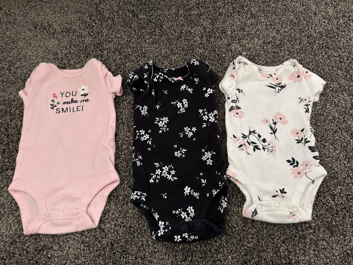 Carters bundle , Kids Newborn