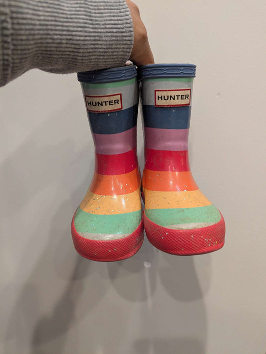 Hunter boots rainbow uk4/us5 rain boots , Shoes 5 (Walkers:12-24 mth)