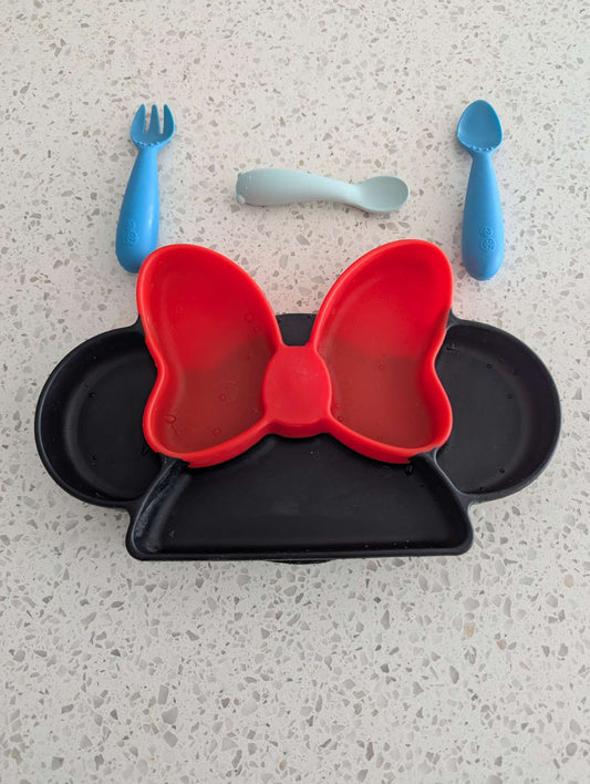Disney Minnie mouse silicone and ezpz spoons