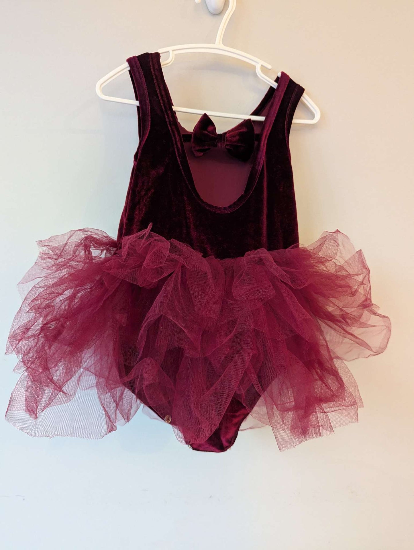 2T tulle red dress with buttons unknown brand , Kids 2T