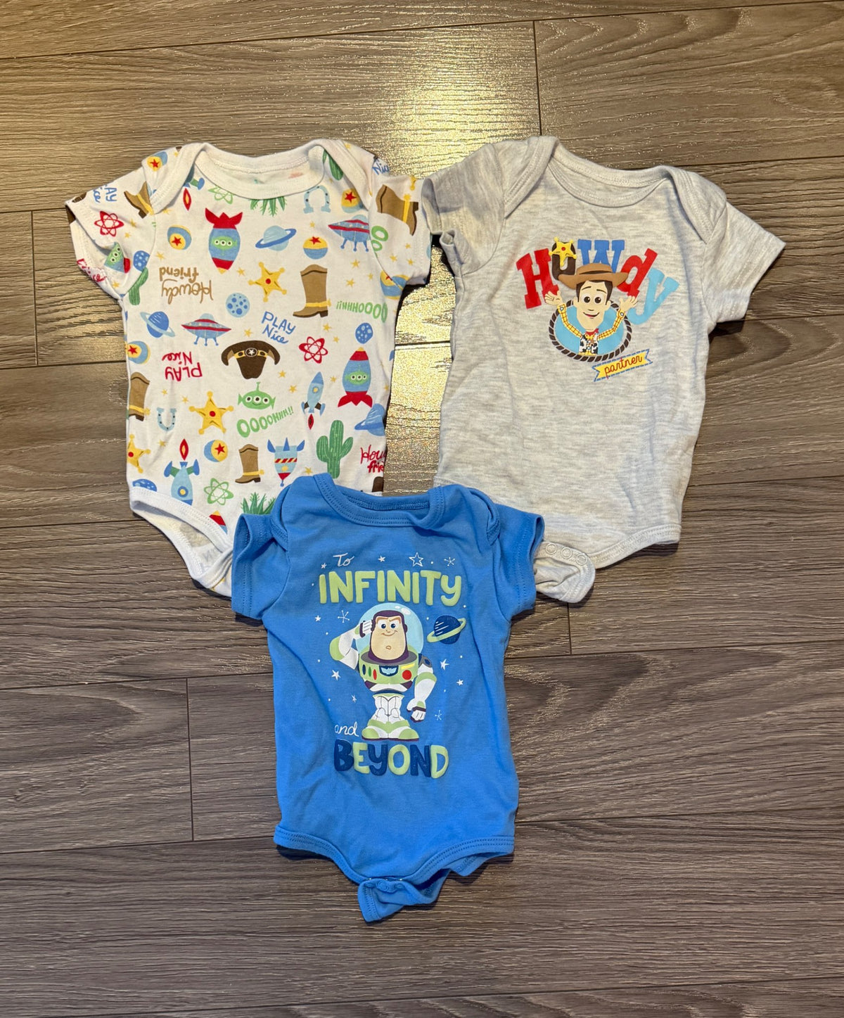 3 Pack of Toy Story Onesies (6-9 Months), Kids 9 Month (6-9M)