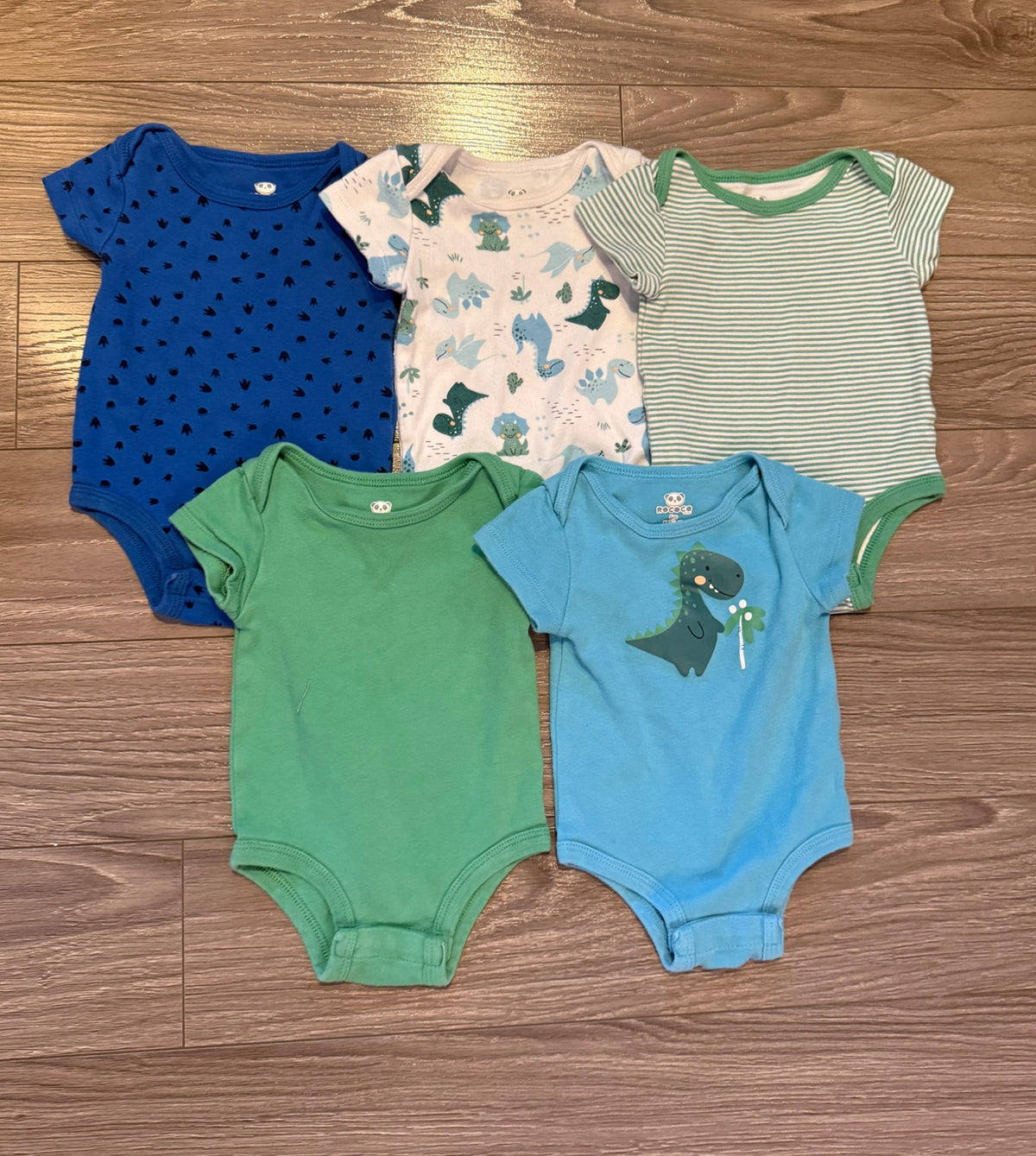 Pack of 5 Short Rocco Onesies (6 Months), Kids 6 Month (3-6M)