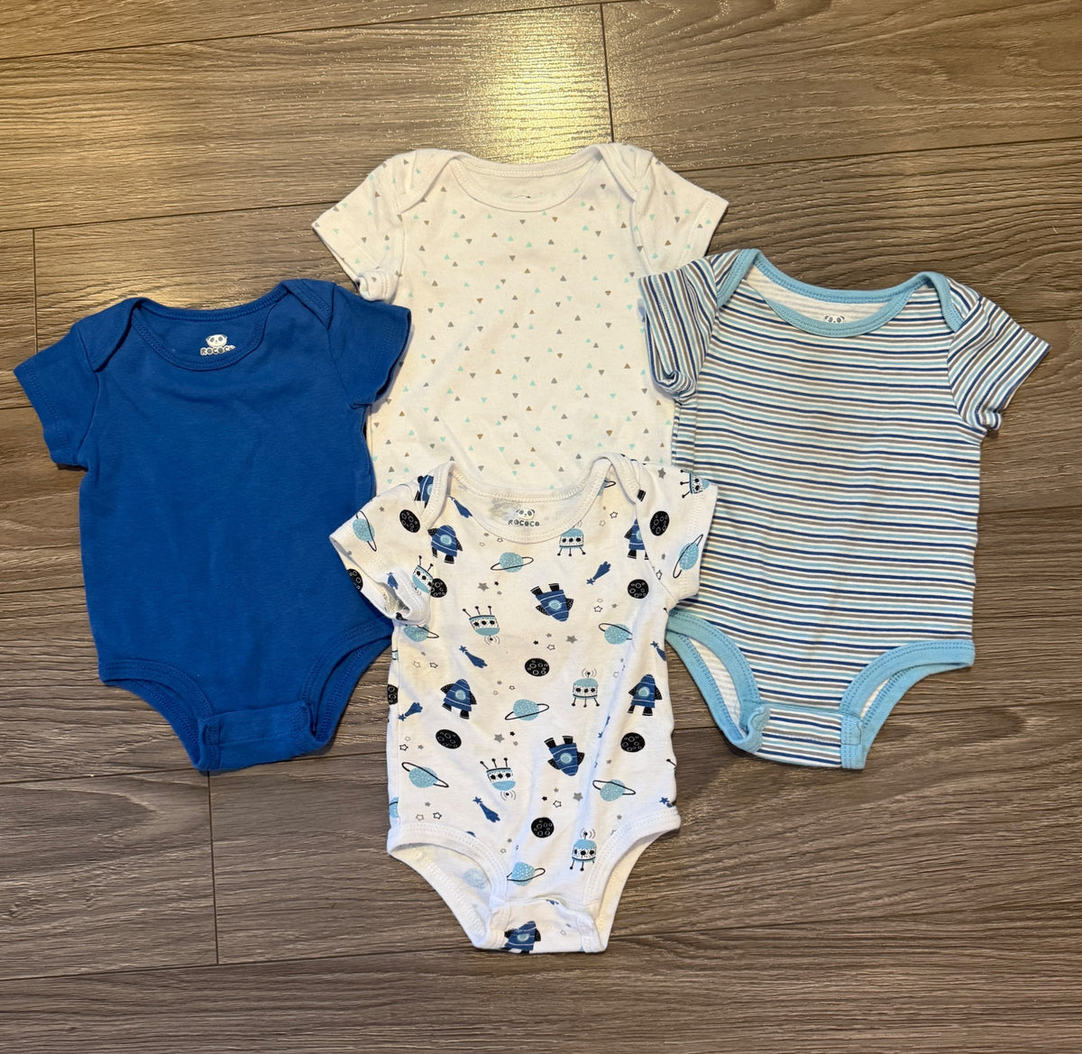 Pack of 4 Short Onesies (9 Months), Kids 9 Month (6-9M)