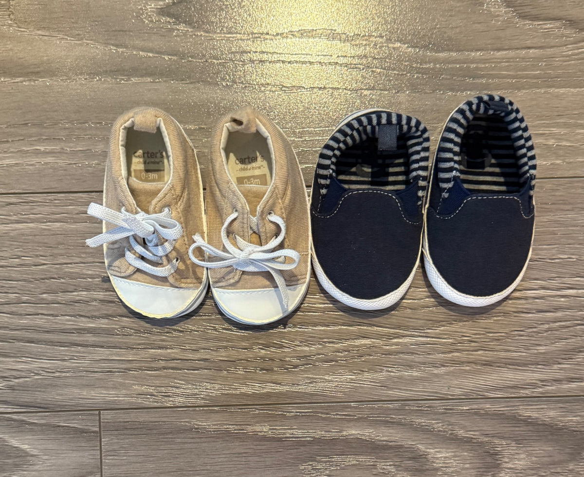 Two pairs of baby shoes , Shoes 1 (Baby: 0-12 mth)