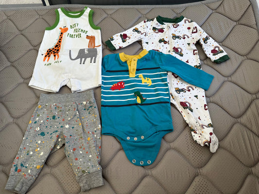 Bundle of 4 items, long sleeve sleeper, long sleeve onesie, pants and summer romper, Kids 6 Month (3-6M)