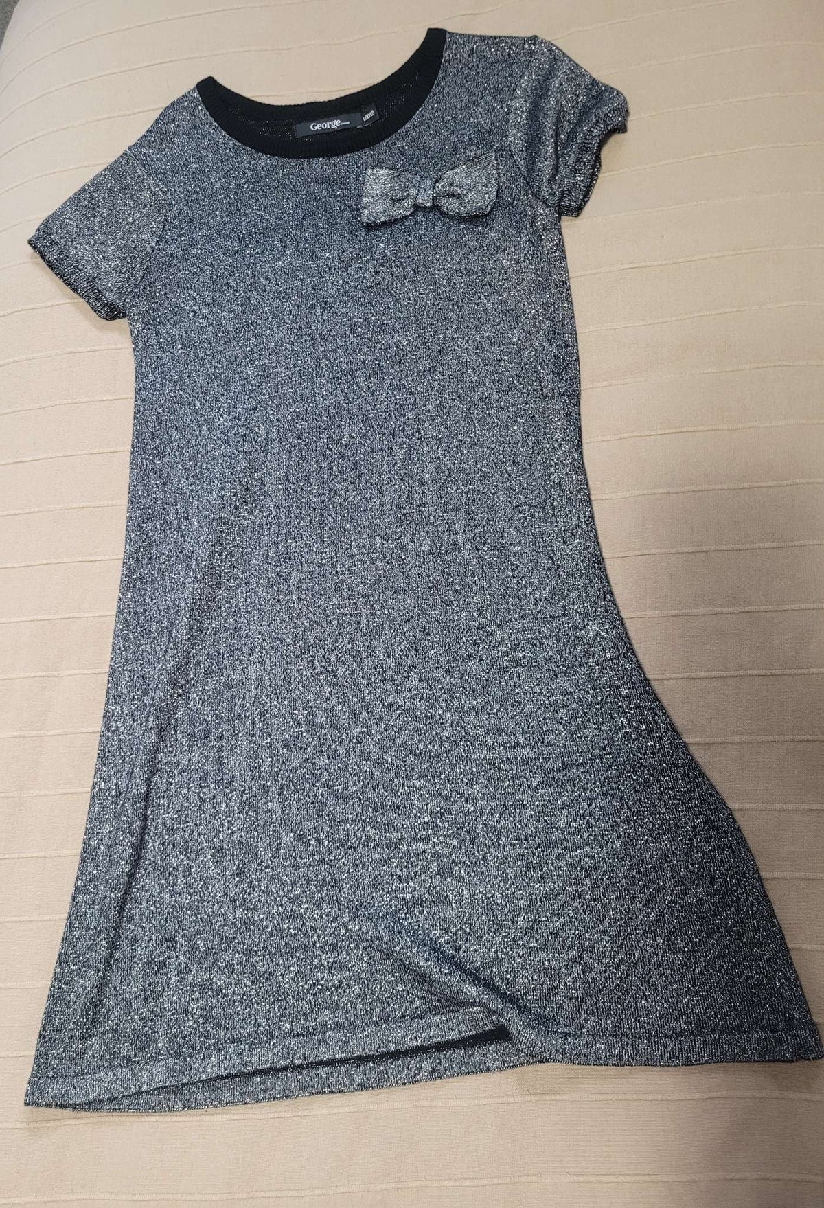 Black sparkle dress , Kids 10