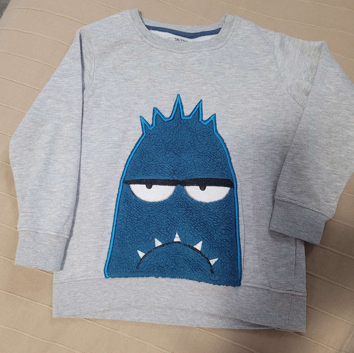 Blue monster sweater , Kids 6/6X