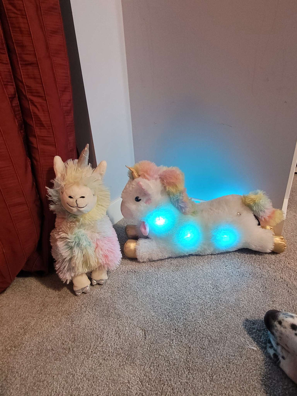 One lamacorn and one light up unicorn