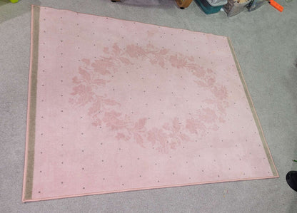 Ilea carpet.      (133×160 cm)