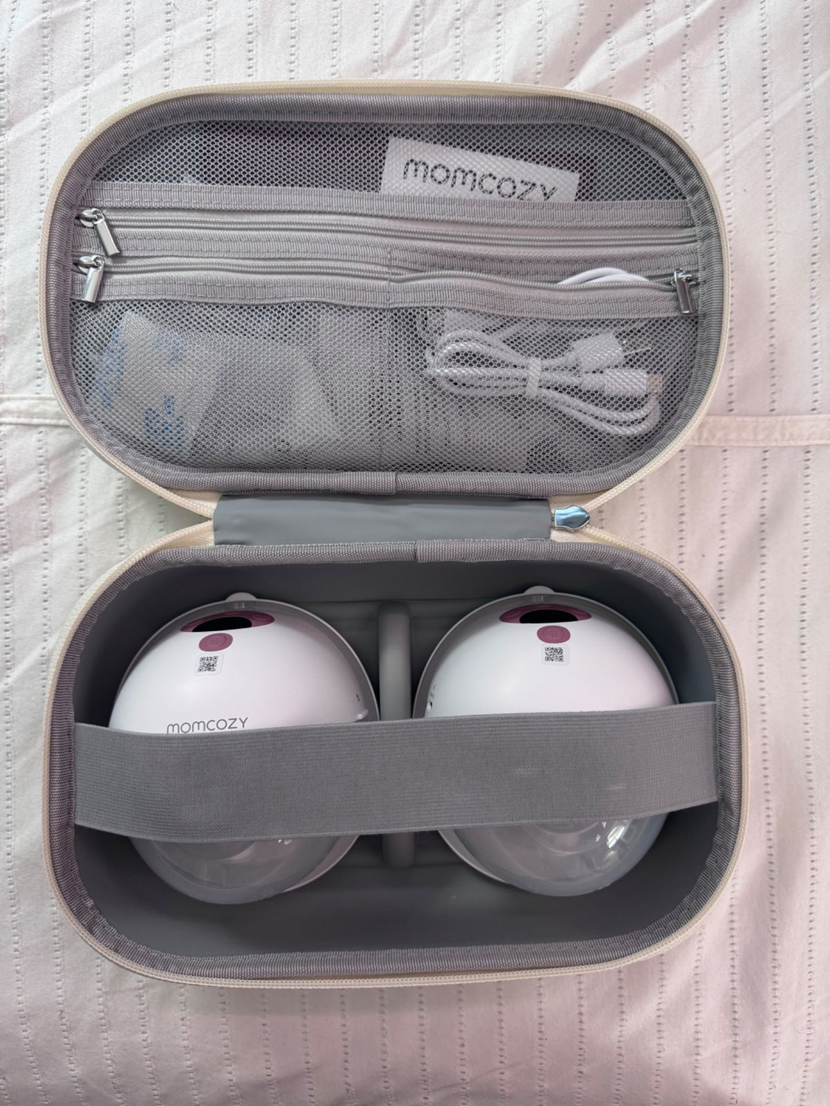 Momcozy M5 Smart Hands-Free Pump